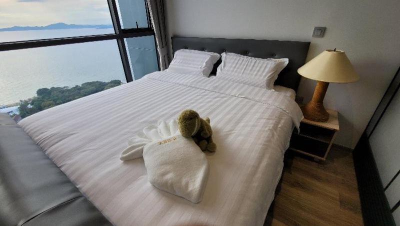 Andromeda Condo By Feng Pattaya Ruang foto