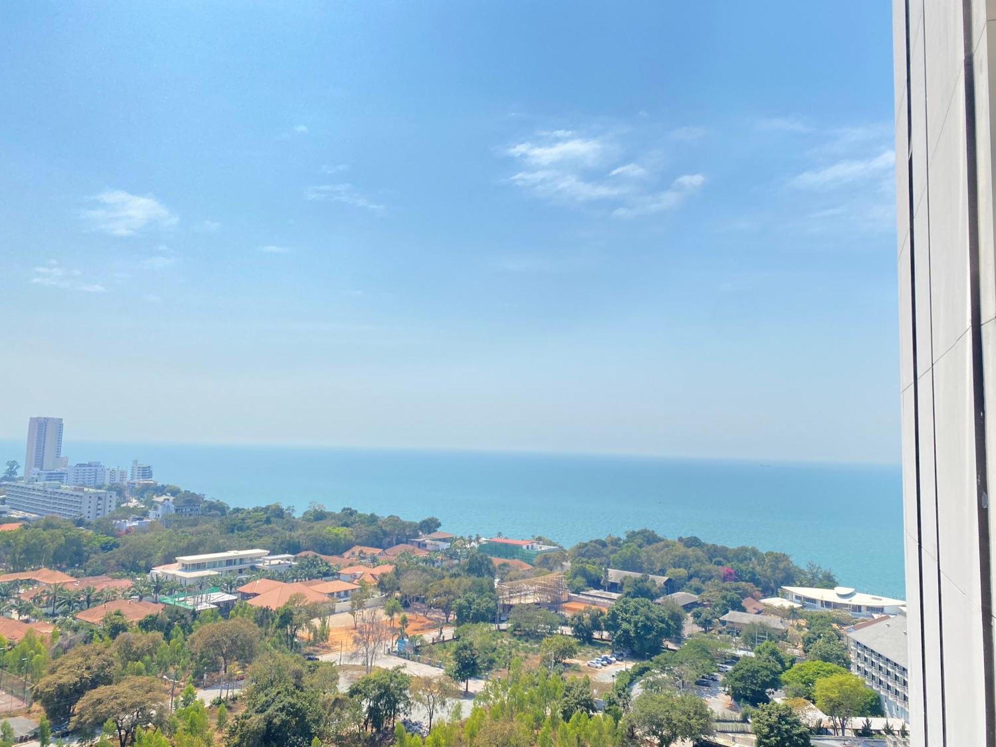 Andromeda Condo By Feng Pattaya Bagian luar foto